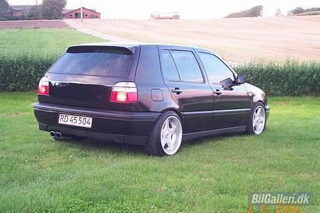 VW golf 3 tdi >SOLGT< billede 2