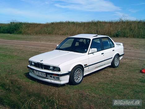 BMW 325i (solgt) billede 1
