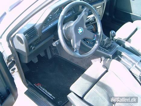 BMW 325i (solgt) billede 5