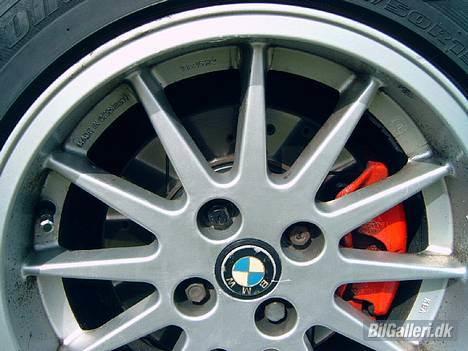 BMW 325i (solgt) billede 8