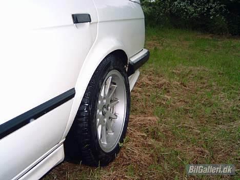 BMW 325i (solgt) billede 12