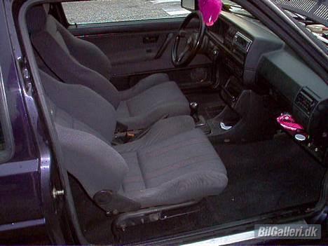 VW Golf 2 1.8i SOLGT! billede 4