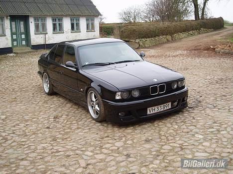 BMW 520i E34 billede 1