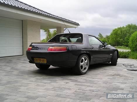 Porsche 928 S4 - CRASHED !!! billede 4