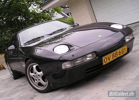 Porsche 928 S4 - CRASHED !!! billede 6