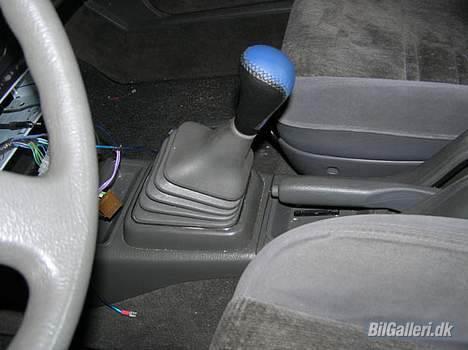 Mazda 626 Coupé GD - solgt  billede 6