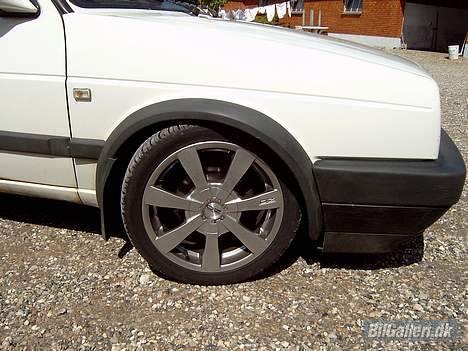 VW Golf 2 GTI        (SOLGT) - OZ Titan 16´´, yndlings-fælge...! Kune dog godt være lidt større...! billede 4