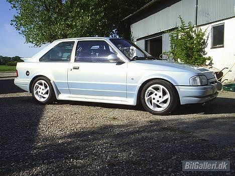 Ford Escort 1,6  (solgt) billede 15