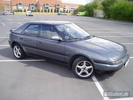 Mazda 323F 1,8i GT - xxSOLGTxx billede 1