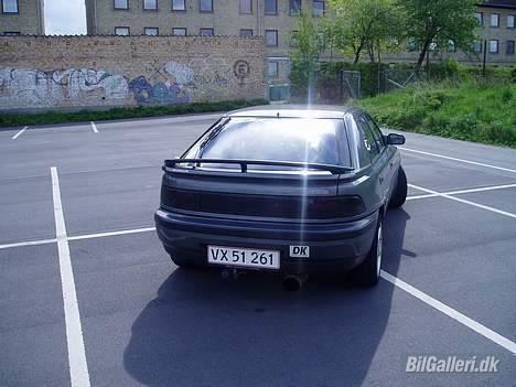 Mazda 323F 1,8i GT - xxSOLGTxx billede 2