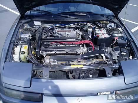 Mazda 323F 1,8i GT - xxSOLGTxx billede 3