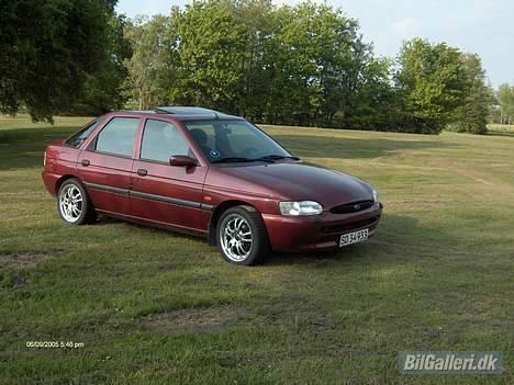 Ford Escort (SOLGT) billede 15