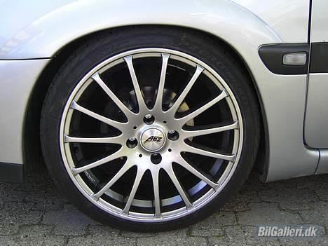 Citroën Saxo VTS 16V 17" billede 4