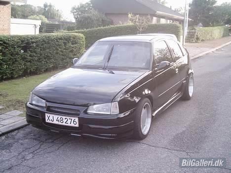 Opel kadett gsi solgt - med det nye front skørt billede 8