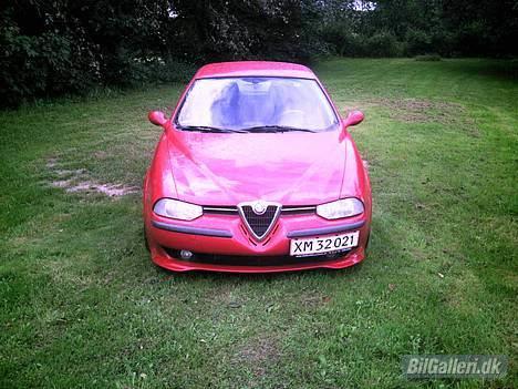 Alfa Romeo 156 ... Solgt - flot sort MOMO læderkabine billede 3