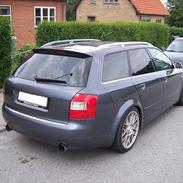 Audi A4 1,8T Quattro Avant