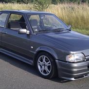 Ford Escort 1,6 CL