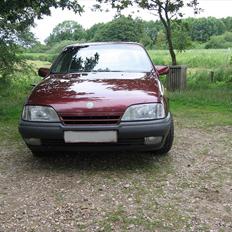 Opel Omega A 2,0i CD >Solgt<