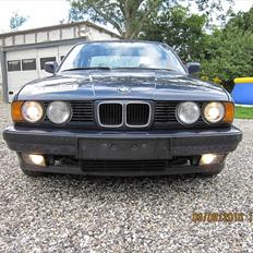 BMW 520i 24v (Solgt)