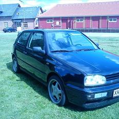 VW Golf 3 solgt..