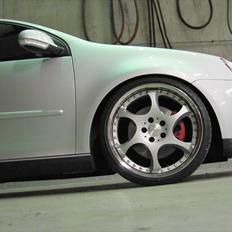 VW Golf MK5 GTi - 3 døre 