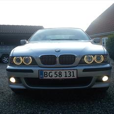 BMW 520i