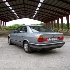 BMW 525i E34