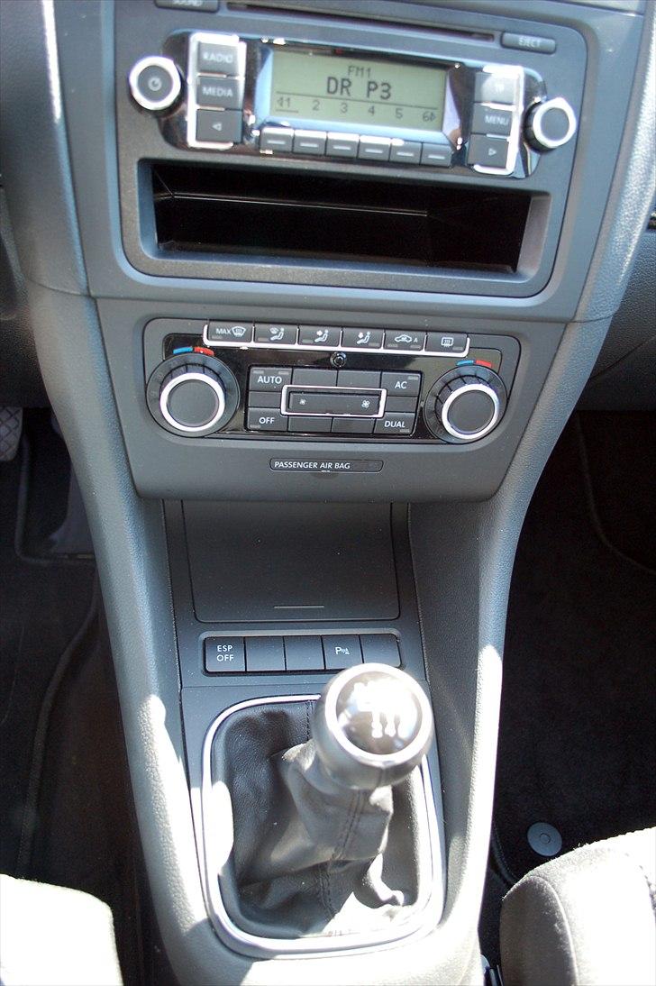 VW Golf 6 - 1,4 TSI - RCD210 radio, klimatronic, parkeringsassistent. billede 7