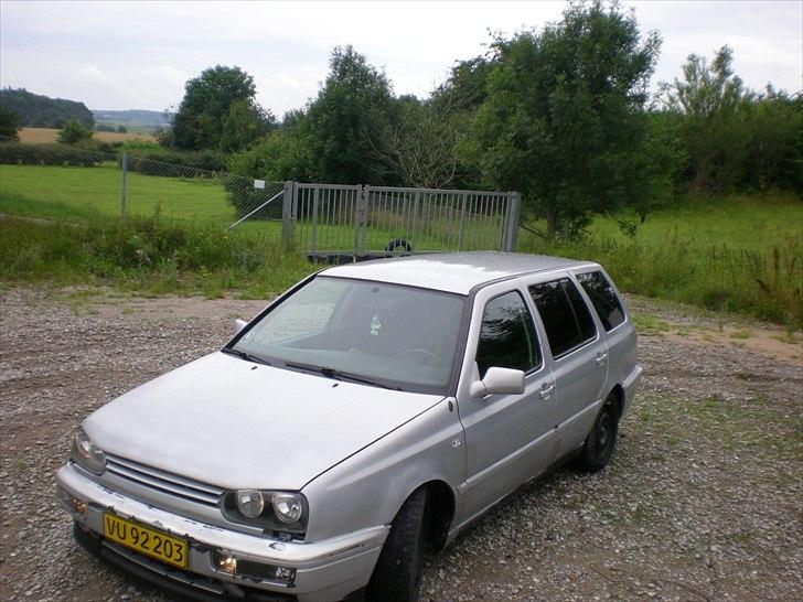 VW Golf 3 Stc. Van - Sådan ser den så ud nu eftter jeg har lavet rust og den er blevet malet billede 1