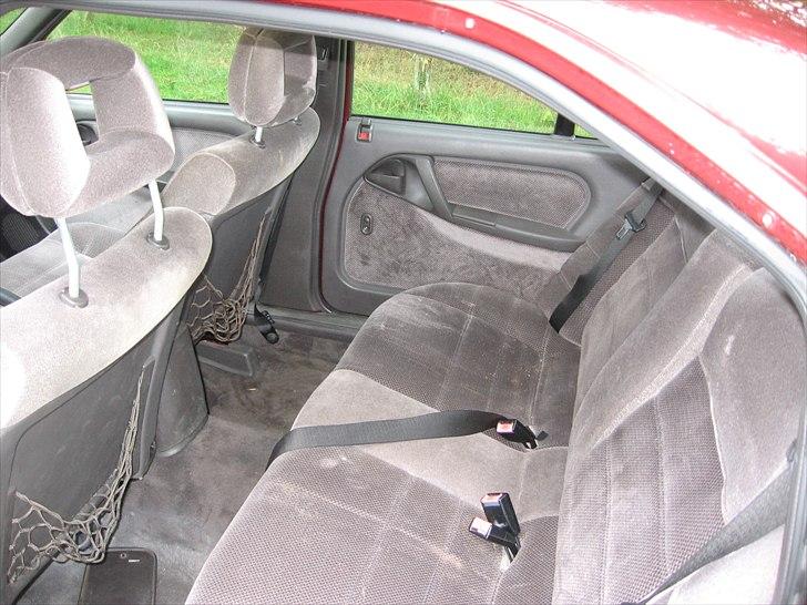 Opel Omega A 2,0i CD >Solgt< billede 10