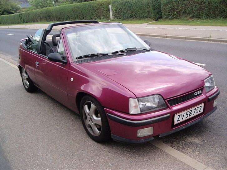 Opel kadett cabriolet billede 1