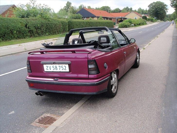 Opel kadett cabriolet billede 2