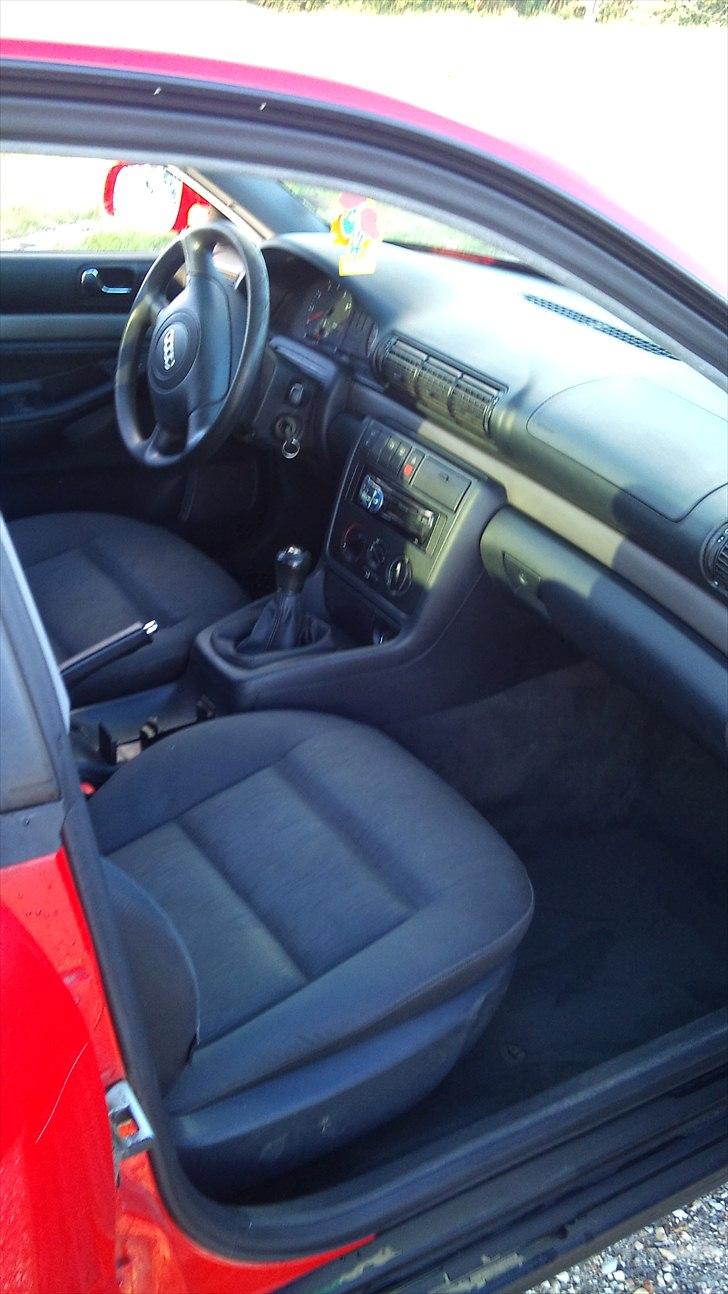 Audi A4 B5 Limo solgt billede 4