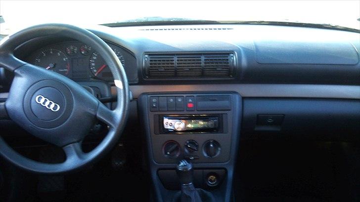 Audi A4 B5 Limo solgt billede 15