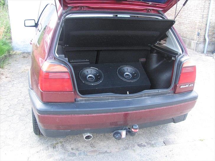 VW Golf 3 - gammel bass billede 4