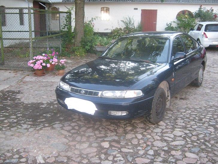 Mazda 626 1.8  ( BYTTET ) billede 1