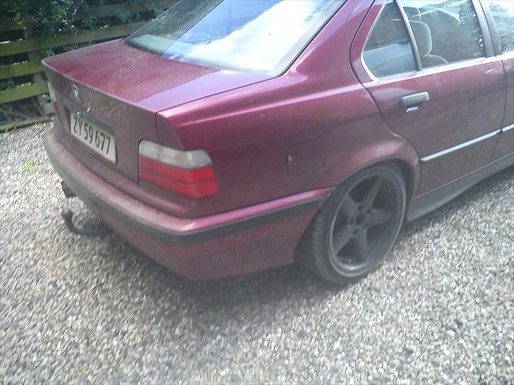 BMW e36 316  *byttet* billede 8