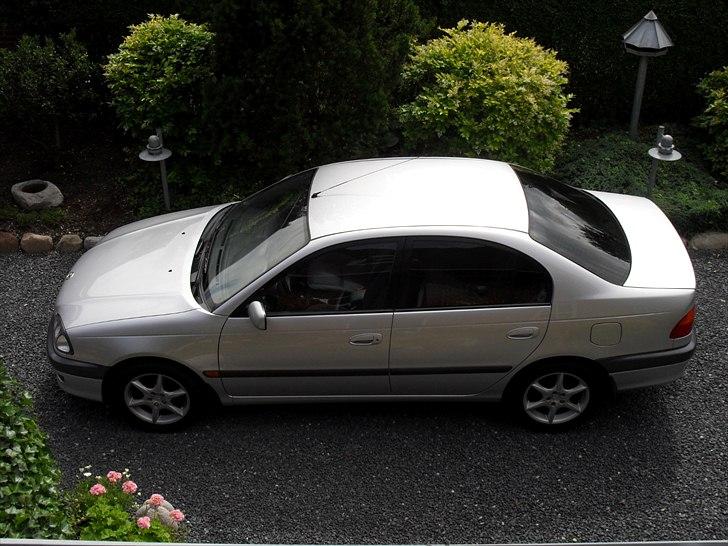 Toyota Avensis Luna 4d **SOLGT** billede 7