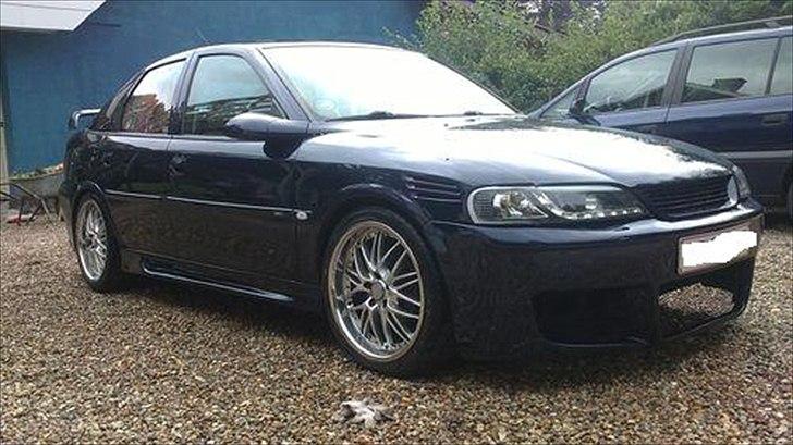 Opel Vectra B SOLGT billede 1