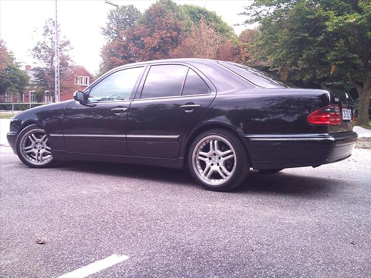 Mercedes Benz E 320 CDI LIMITED EDITION billede 13