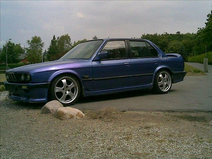 BMW e30 billede 2
