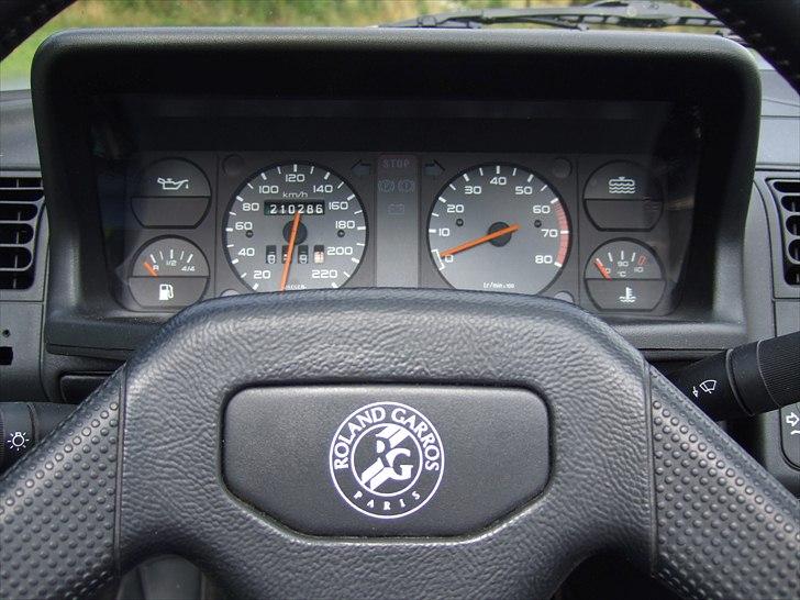 Peugeot 205 RG Cabriolet (SOLGT) billede 6
