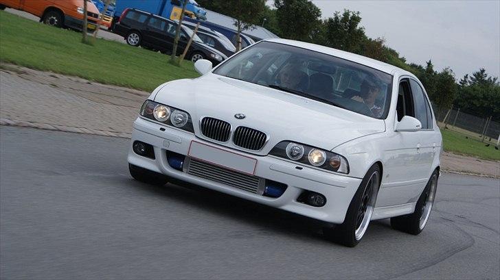 BMW E39 523i/kompressor Solgt billede 12