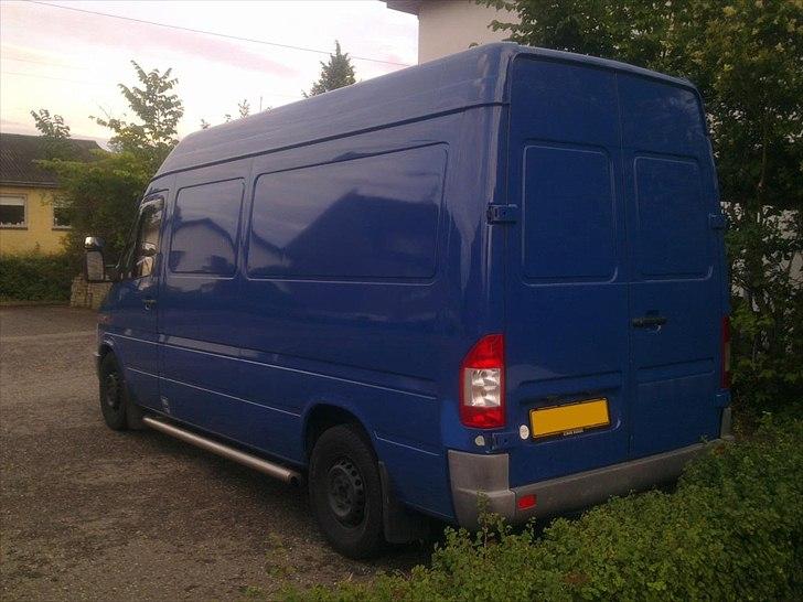 Mercedes Benz Sprinter 212D billede 3