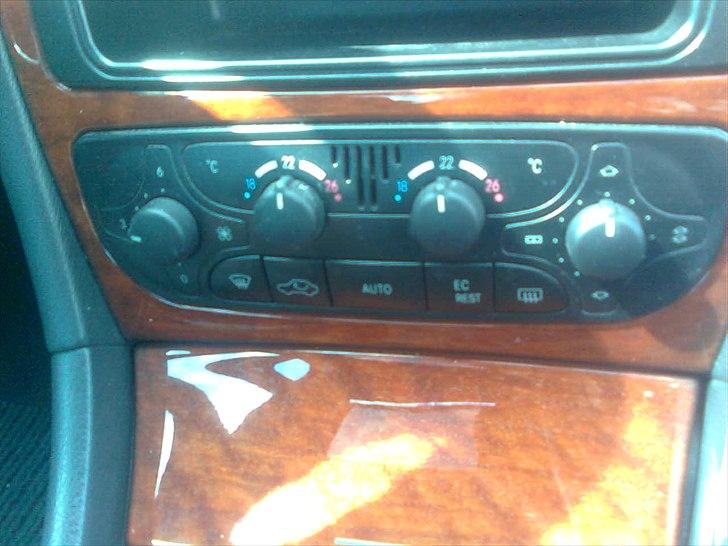 Mercedes Benz c180 billede 8