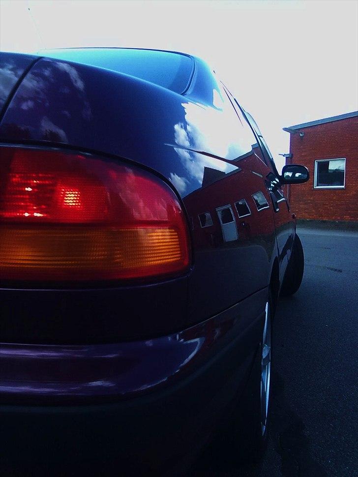 Toyota Carina E SOLGT. billede 9