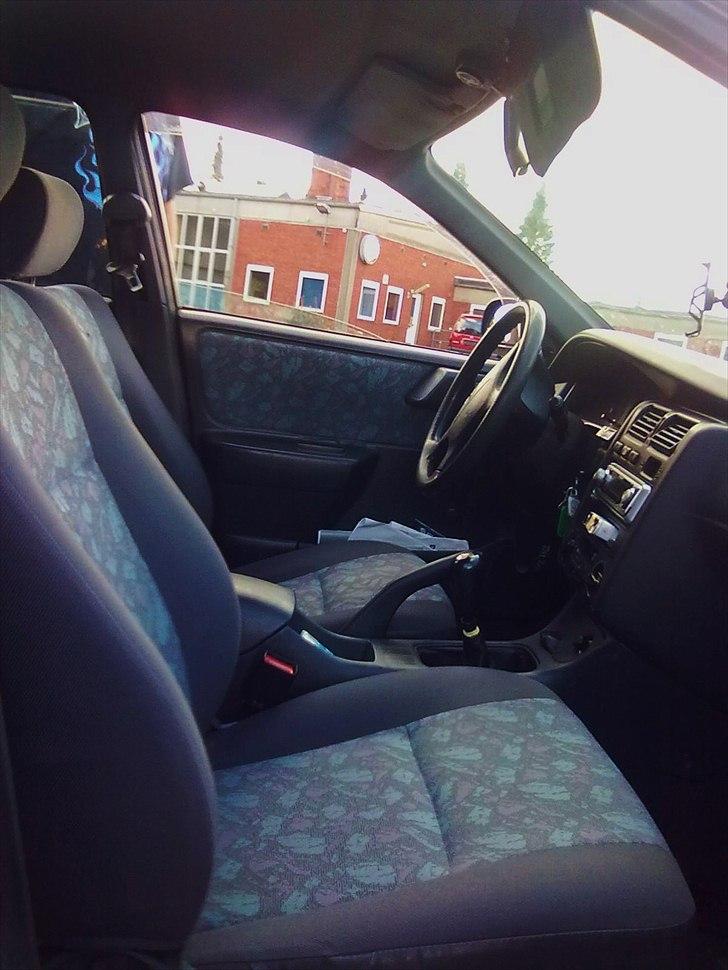 Toyota Carina E SOLGT. billede 10