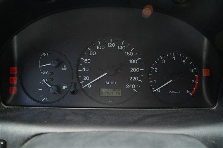 Mazda 626 glx billede 7