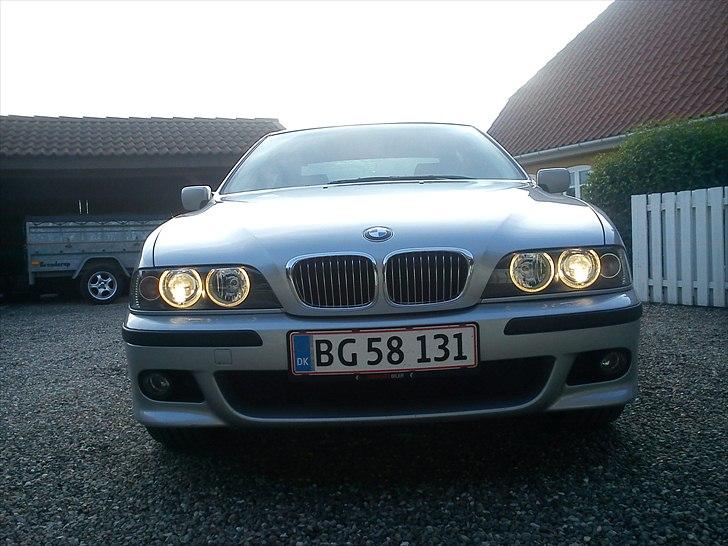 BMW 520i billede 2