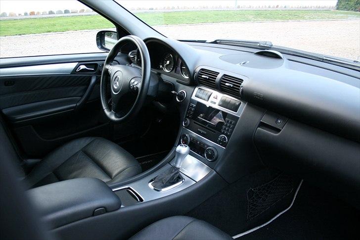 Mercedes Benz C320 CDI Sport (SOLGT) billede 3